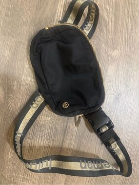 north face heckler backpack The Daypack – its a reliable companion Sizes And Extras:50 L + Extra 4 Strap Bag225Min Women's Full Grain Leather